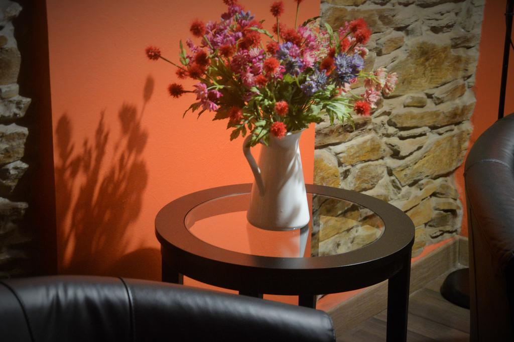 Apartamentos La Casa Del Pintor Cudillero Eksteriør billede