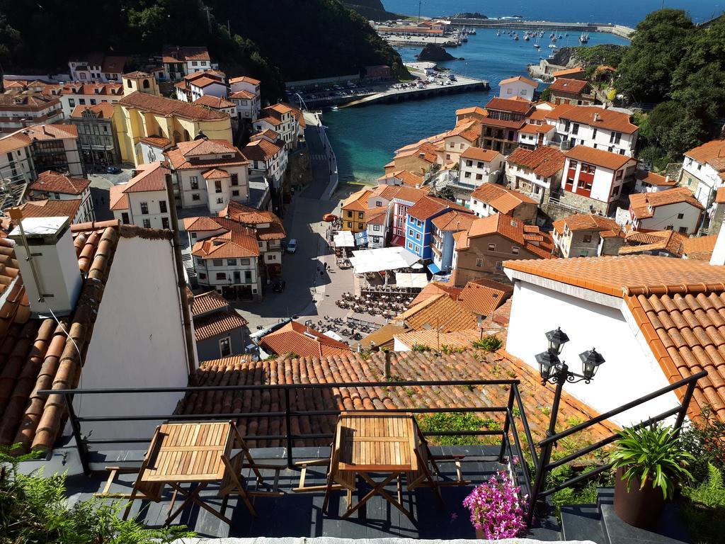 Apartamentos La Casa Del Pintor Cudillero Eksteriør billede